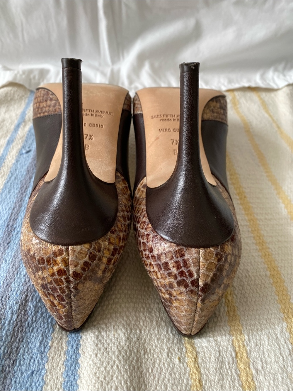 Saks Fifth Avenue Brown Snakeskin Pumps with Dark Trim - Picture 4 of 9